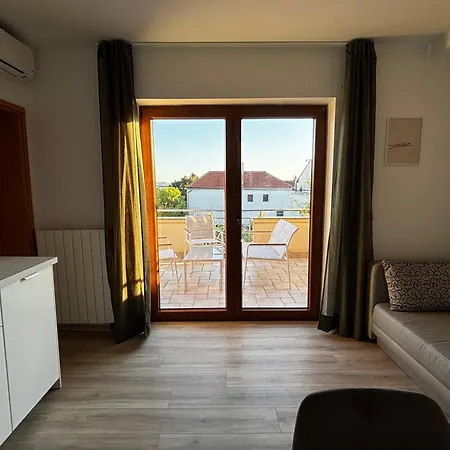 Apartament Dalmare